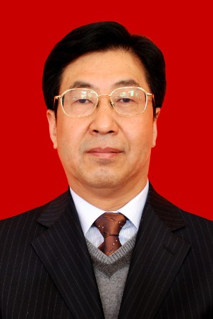 李非忠