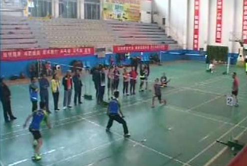 祁县庆五·一职工羽毛球比赛开赛