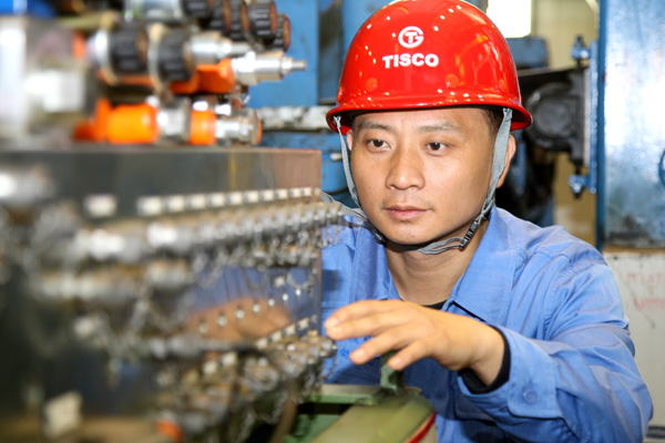 用行动诠释工匠精神山西太钢不锈冷轧厂技术能