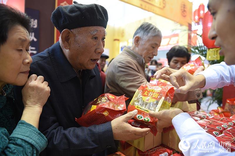 晋中市长王成率七位县长合力站台 在宁波推销