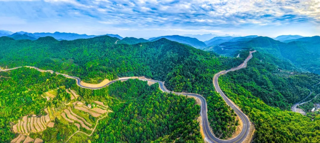 黄河一号旅游公路。图源山西省文化和旅游厅