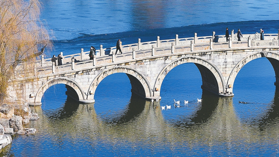 走出戶外 享受春日