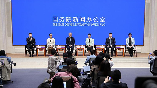 践行医者仁心  护佑人民健康