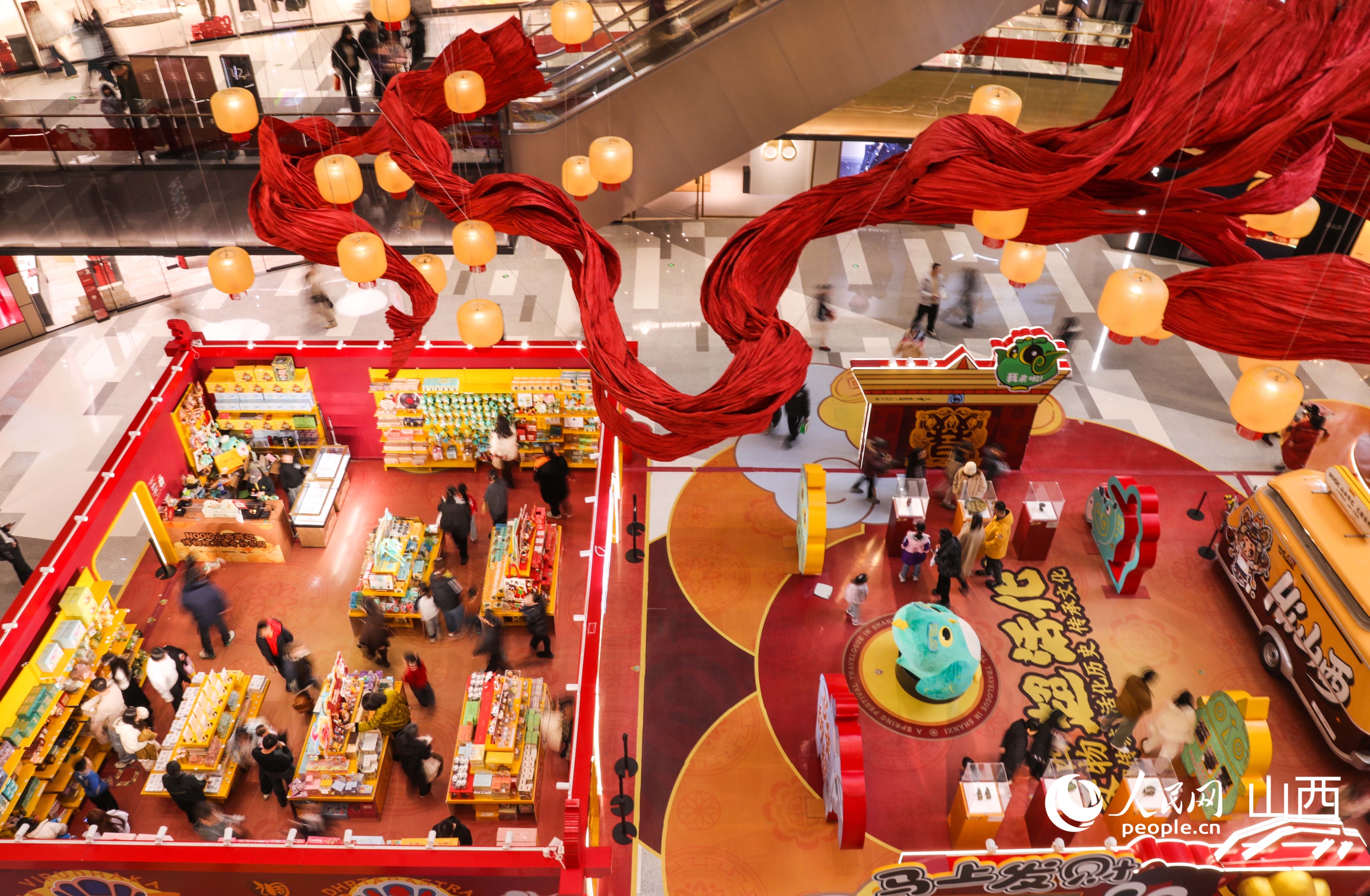 俯拍展览现场。人民网记者 王帆摄