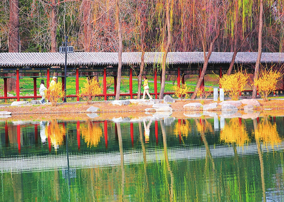 滿園春色景如畫