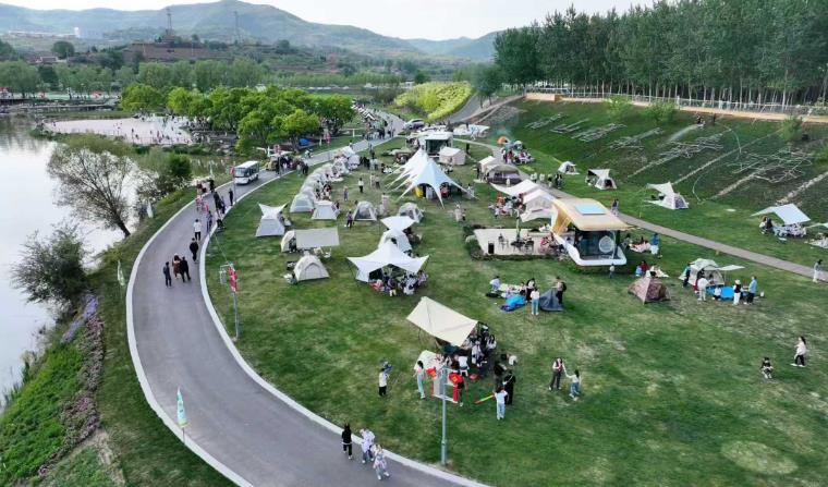 高平市寺庄鎮釜山村露營基地