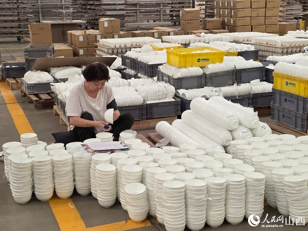 行進中國︱一隻瓷碗的“迭代長征”(图3)
