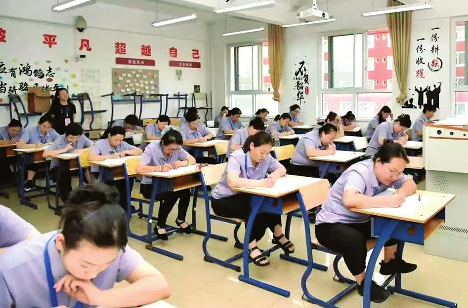 山西省巾帼家政服务职业技能大赛现场。