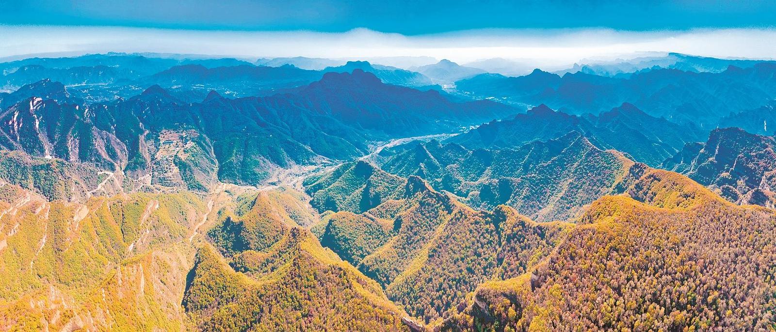 太行山区秋日风光